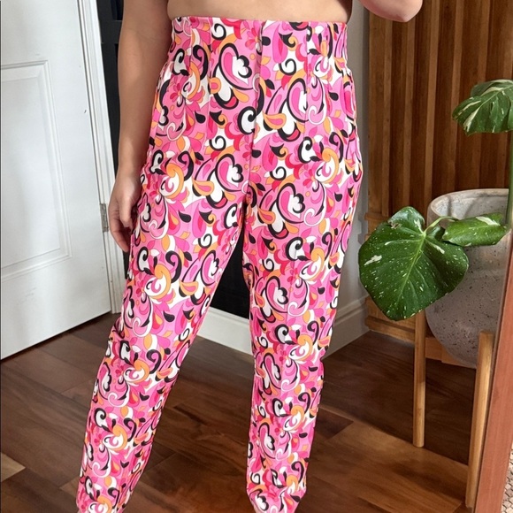 Zara Pants - NWOT Zara Paisley Floral Straight Leg High Waist Pants in Multicolor. Size M